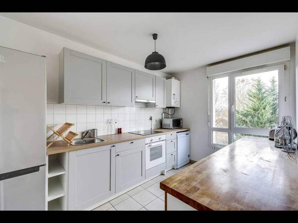 Colocation / Appartement 6 pièces de 124 m², Issy-les-Moulineaux, Rue Marcel Miquel / Photo 2