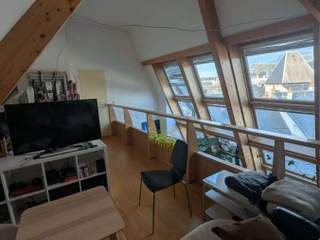 Colocation / 8 rooms building · 140 m², Chambéry, Place du Château
