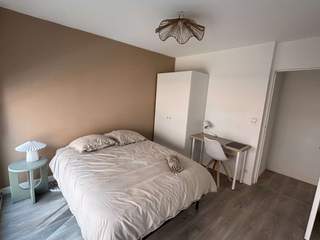 Colocation / Appartement 4 pièces de 70 m², Reims, Rue des Trois Piliers