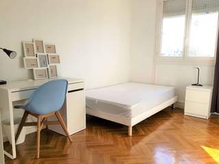 Room share, 4 rooms apartment, Villeurbanne