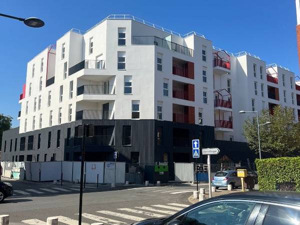 Colocation / Appartement 4 pièces de 85 m², Évry-Courcouronnes, Rue de l'Essonne / Photo 11