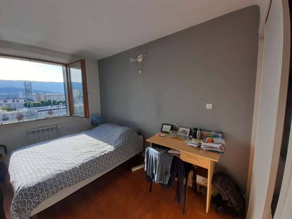 Colocation / Appartement 4 pièces de 75 m², Chambéry, Faubourg Reclus / Photo 2