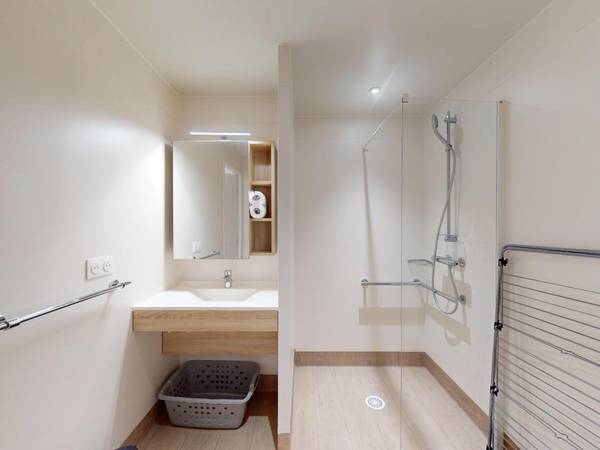 Location / Appartement 3 pièces de 59 m², Asnières-sur-Seine, 9 Rue Pierre Curie, / Photo 9