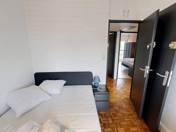 Colocation / Appartement 5 pièces de 78 m², Rezé, Allée du Béarn / Photo 2