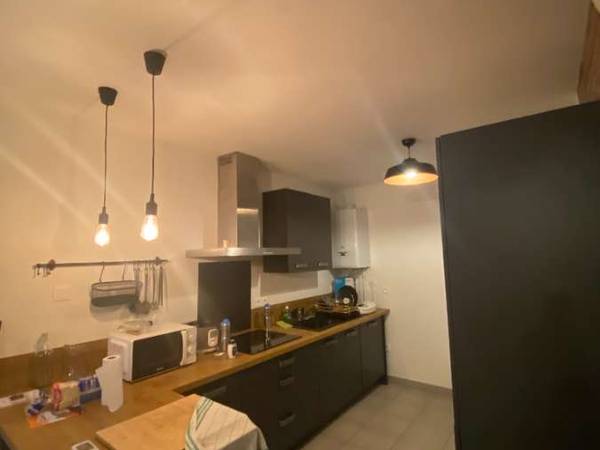 Colocation / Appartement 2 pièces de 60 m², Compiègne, Allée des Vestales / Photo 4