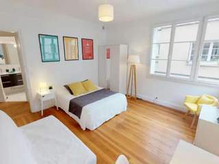 Flatsharing / 7-bedroom flat · 92 m², Issy-les-Moulineaux, Rue Claude Matrat