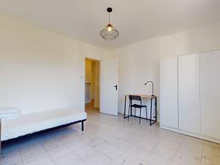 Colocation / Appartement 6 pièces de 110 m², Grenoble, Rue Claude Kogan