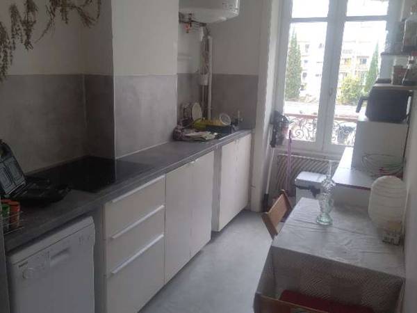 Colocation / Appartement 2 pièces de 51 m², Lyon, Rue Smith / Photo 2