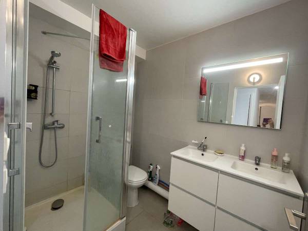 Sous-location / Appartement 5 pièces de 12 m², Paris, Avenue Philippe-Auguste / Photo 4