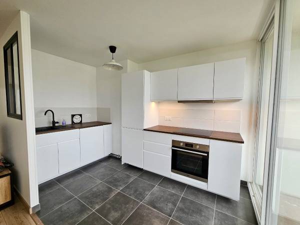 Colocation / Appartement 4 pièces de 70 m², Mérignac, Rue des Vignobles / Photo 2