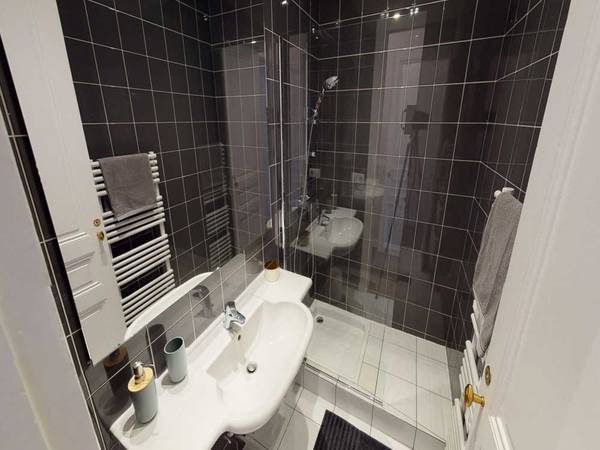 Colocation / Appartement 7 pièces de 190 m², Paris, Boulevard Malesherbes - Bat A / Photo 19