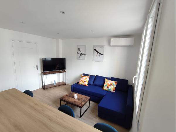 Colocation / Appartement 5 pièces de 82 m², Grenoble, Rue Général Janssen / Photo 2