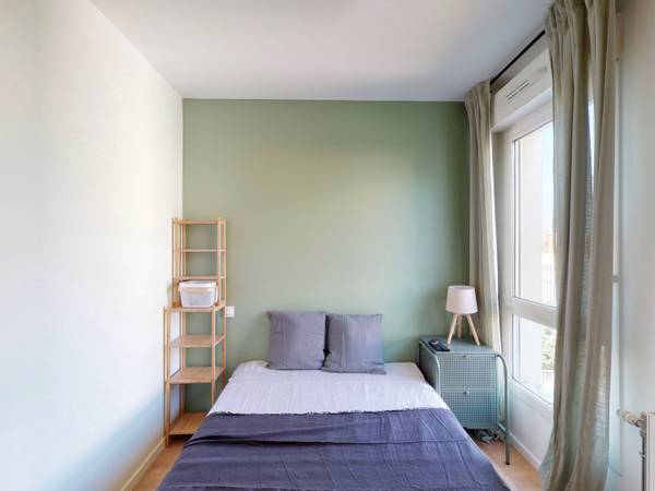 Colocation / Appartement 5 pièces de 74 m², Rouen, Rue Charles Baudelaire / Photo 7