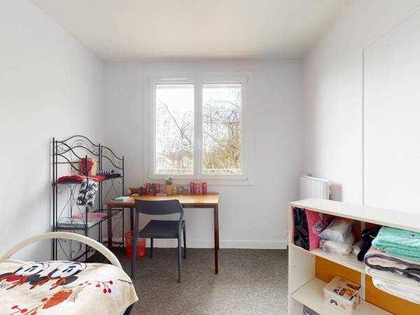 Colocation / Appartement 6 pièces de 90 m², Nantes, Rue de l'Hippodrome / Photo 2