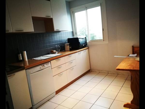 Colocation / Appartement 4 pièces de 76 m², Talence, Place Charles de Gaulle / Photo 10