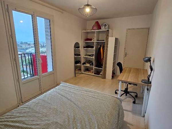 Colocation / Appartement 5 pièces de 74 m², Talence, Rue de Suzon / Photo 15