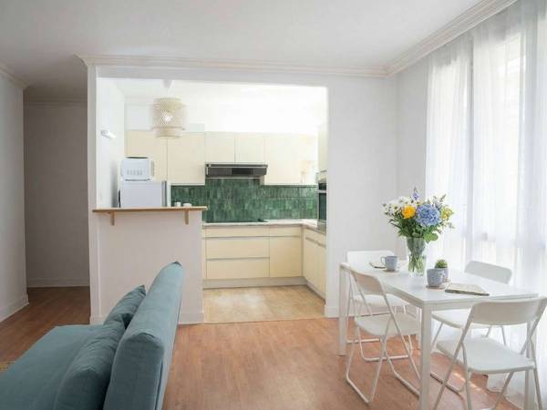 Colocation / Appartement 4 pièces de 63 m², Massy, Place de Mogador / Photo 2