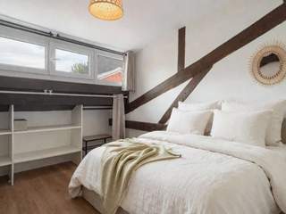 Coliving space / 10-bedroom flat · 248 m², Paris, Passage Penel