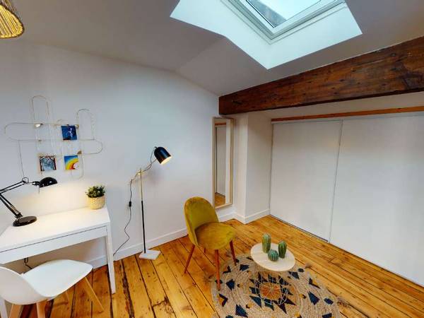 Colocation / Appartement 4 pièces de 110 m², Bordeaux, Rue de la Merci / Photo 2