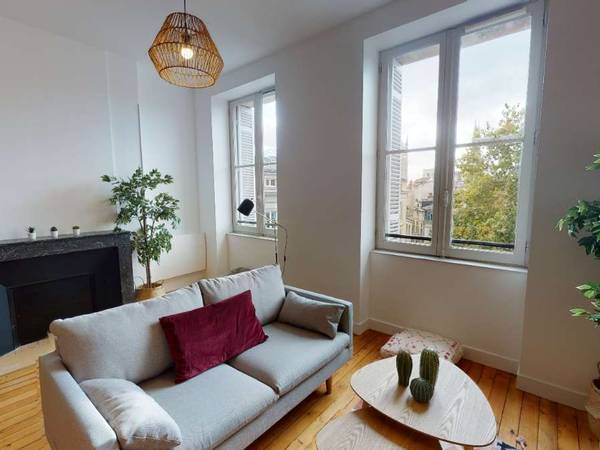 Colocation / Appartement 4 pièces de 110 m², Bordeaux, Rue de la Merci / Photo 8