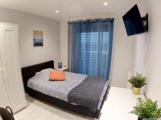 Room share / 5 rooms apartment · 80 m², Cergy