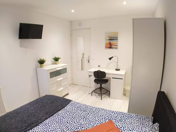 Colocation / Appartement 5 pièces de 80 m², Cergy / Photo 2