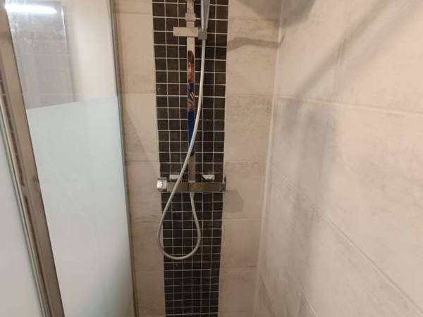 Colocation / Appartement 5 pièces de 77 m², Vénissieux, Rue Ludovic Bonin / Photo 16