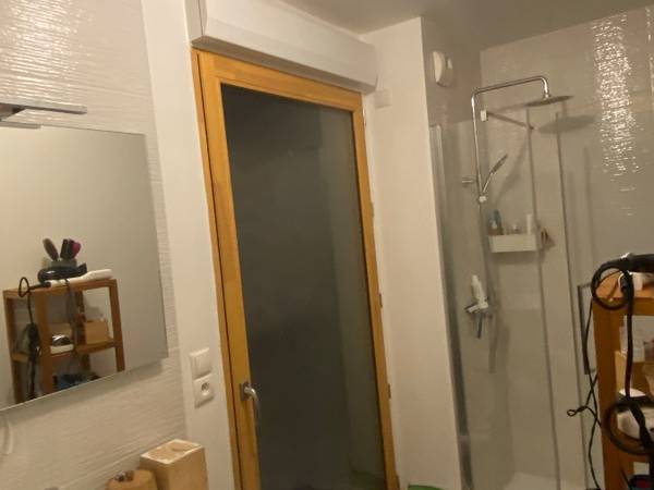 Sous-location / Immeuble 2 pièces de 69 m², Aubervilliers, Rue des Cités / Photo 6