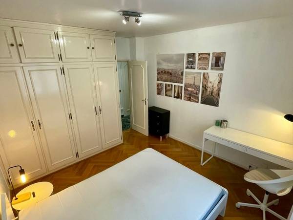 Colocation / Appartement 4 pièces de 100 m², Saint-Étienne, Rue Jules Romains / Photo 2