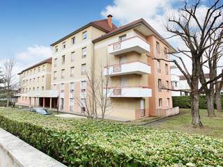 Location / 1 room residence · 18 m², Dijon, 4 Rue Jean Batiste Morlot