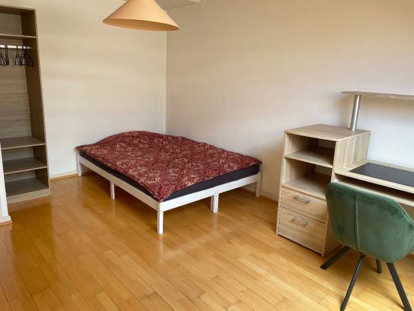 Chambre pour étudiant / Appartement 5 pièces de 120 m², Lausanne, Rue de l'Ale / Photo 4
