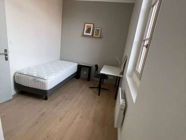 Flatsharing / 8-bedroom flat · 130 m², Toulouse, Allée de l'Église Bonnefoy / Photo 24