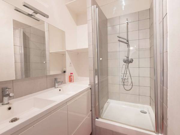 Colocation / Appartement 7 pièces de 110 m², Saint-Étienne, Rue Emile Combes / Photo 9