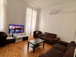 Colocation / Appartement 3 pièces de 94 m², Marseille, Rue Pierre Roche