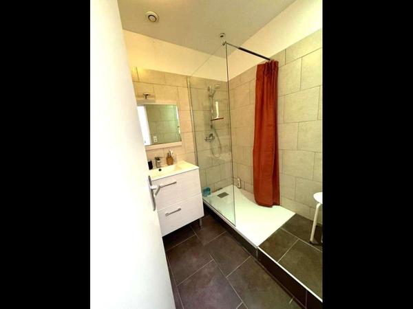 Flatsharing / 6-bedroom house · 87 m², Lambersart, Rue Aristide Briand / Photo 9