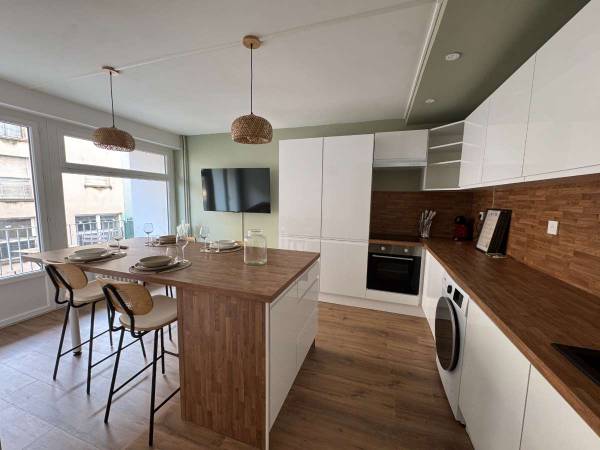 Colocation / Appartement 6 pièces de 80 m², Le Mans, Rue Pasteur / Photo 2