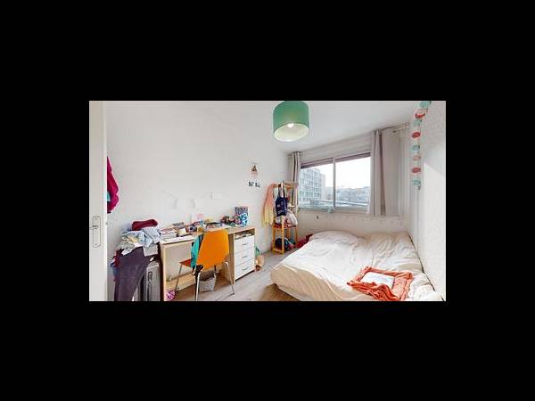 Flatsharing / 5-bedroom flat · 83 m², Clermont-Ferrand, Rue Philippe Lebon / Photo 2