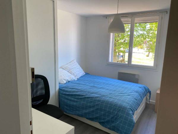 Colocation / Appartement 5 pièces de 78 m², Pessac, Avenue de Saige / Photo 3
