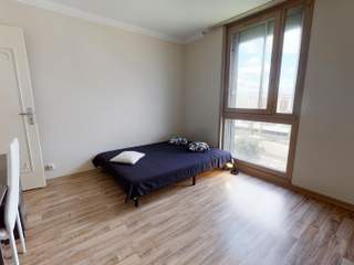 Room share / 5 rooms apartment · 93 m², Bron, Route de Genas
