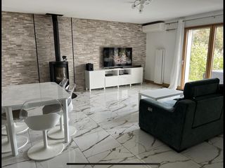 Colocation / Maison 4 pièces de 150 m², Vigneux-sur-Seine, Rue des Anemones