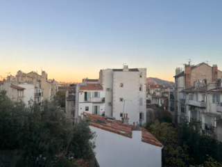 Colocation / Immeuble 2 pièces de 67 m², Marseille, Rue Fontange