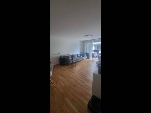 Chambre chez l'habitant / Appartement 3 pièces de 80 m², Lausanne, Avenue de Sévelin / Photo 2