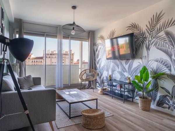 Colocation / Appartement 4 pièces de 70 m², Toulon, Boulevard Docteur Charles Barnier / Photo 2
