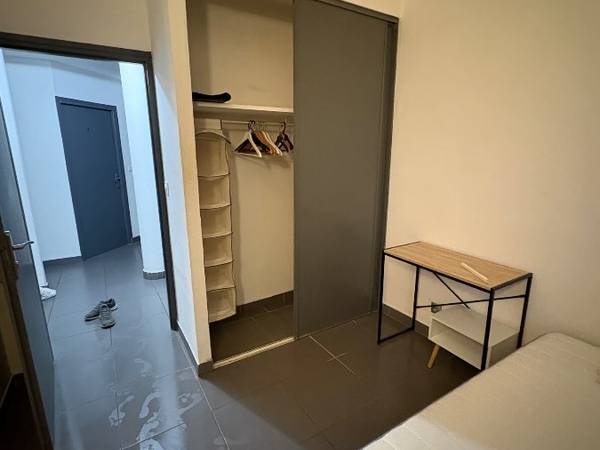 Colocation / Appartement 4 pièces de 99 m², Ville-la-Grand, Rue des Voirons / Photo 15
