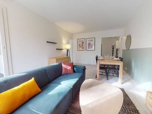 Colocation / Appartement 5 pièces de 88 m², Champs-sur-Marne, 22 Allée de la Clairière, / Photo 2