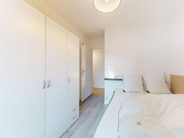 Colocation / Appartement 5 pièces de 77 m², Saint-Denis, 2 Rue des Cervoisiers / Photo 7
