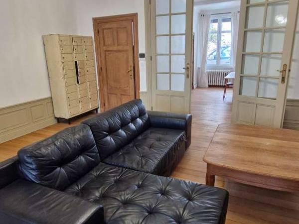 Colocation / Maison 10 pièces de 300 m², Liège, Rue Pré Binet / Photo 2