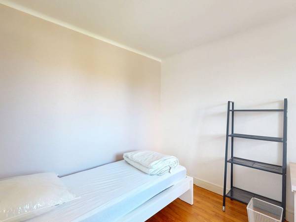 Colocation / Appartement 4 pièces de 67 m², Dijon, Boulevard Mansart / Photo 2