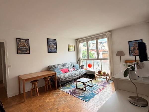 Colocation / Appartement 3 pièces de 50 m², Paris, Rue Boyer / Photo 2
