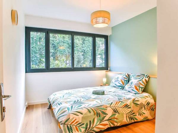 Colocation / Appartement 6 pièces de 113 m², Fontenay-le-Fleury, Square Ampere / Photo 2